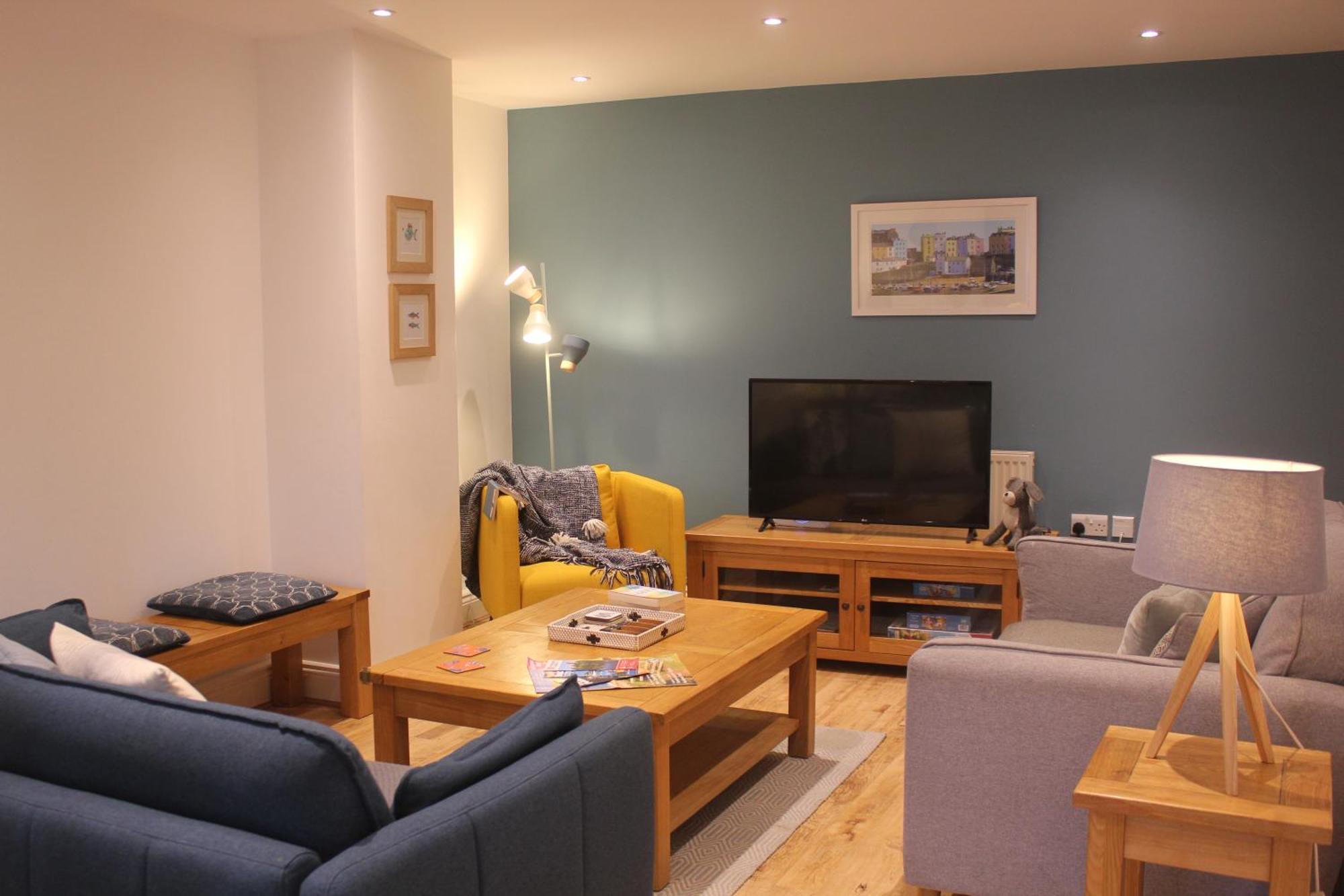 Stylish Flat In Central Tenby & Free Parking Buitenkant foto