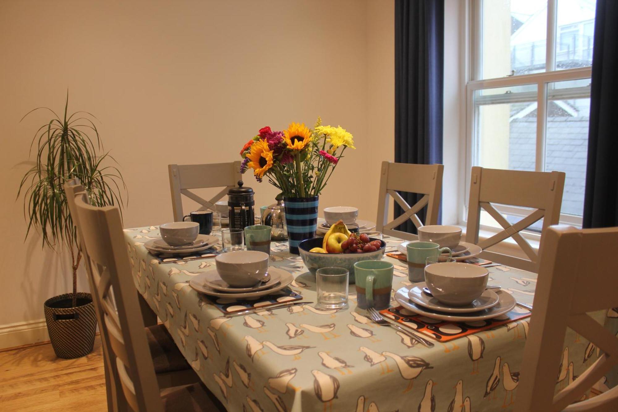 Stylish Flat In Central Tenby & Free Parking Buitenkant foto